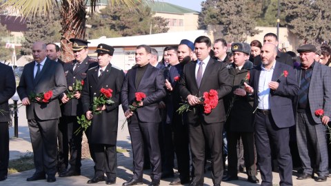 Neftçalada Xocalı soyqırımı qurbanları yad olunub - FOTOLAR