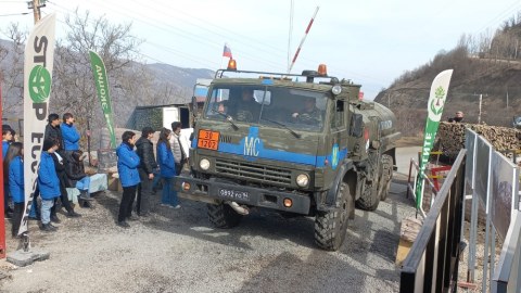 Sülhməramlıların 24 maşını Laçın yolundan KEÇDİ