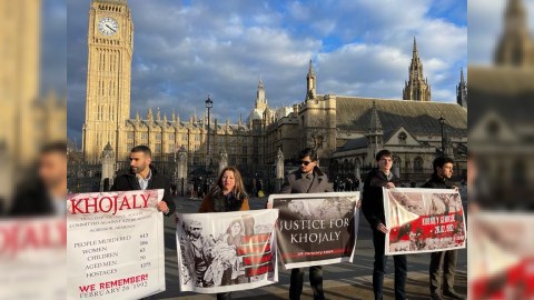 Britaniya parlamenti önündə “Xocalıya ədalət!” aksiyası