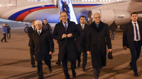 Lavrov Azərbaycana GƏLDİ 
