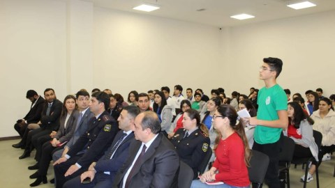 Mübarizənin bir adı da maarifləndirməkdir