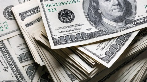 Bugünkü hərracda 42 milyon dollar satılıb
