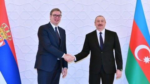 Vuçiç İlham Əliyevə zəng etdi - Bakıya gələ bilməyəcək