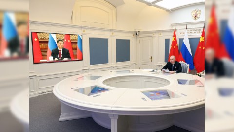 ABŞ Rusiyanın Çinə uran satmasından narahatdır