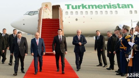 Türkmənistan Prezidenti Azərbaycana gəlib - FOTO
