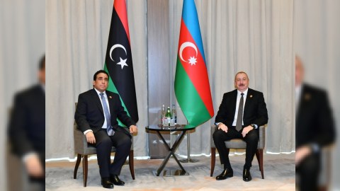 İlham Əliyev Liviya lideri ilə görüşüb - YENİLƏNİB