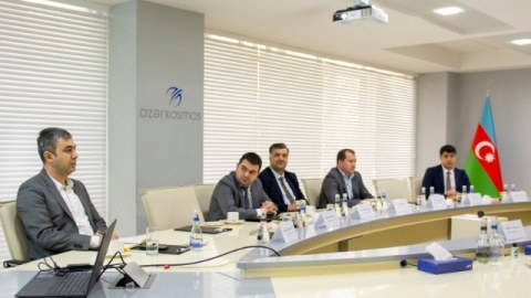 "Azərkosmos"da brifinq keçirildi - FOTOLAR