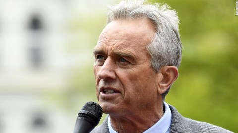 Kennedinin qardaşı oğlu Prezident olmaq İSTƏYİR