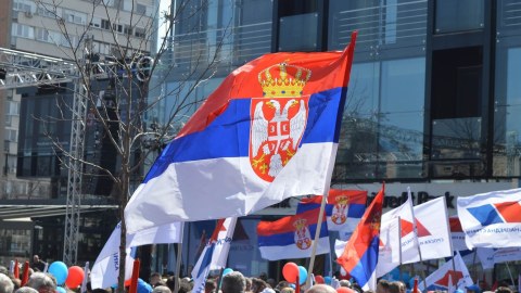 Serb millətçilər sülh sazişinə etiraz edir