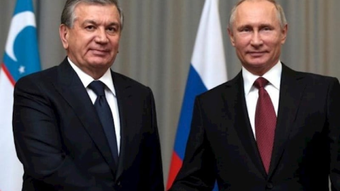 Putin Mirziyoyevlə danışıqlar apardı 