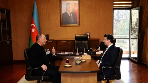 İcra başçısı Milli Qəhrəmanın atası ilə görüşüb - FOTOLAR