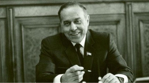 Mən Heydər Əliyev məktəbində necə dərs aldım