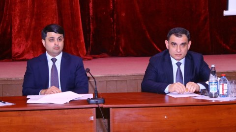 Neftçalanın icra başçısı vətəndaşların problemlərini dinləyib