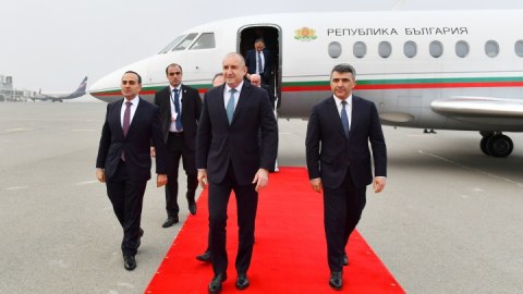 Bolqarıstan Prezidenti Azərbaycana gəldi - FOTOLAR 