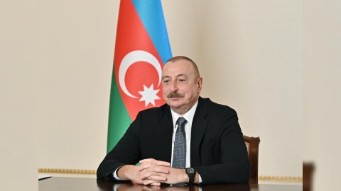 Prezident həmkarı ilə videokonfrans formatında görüşdü