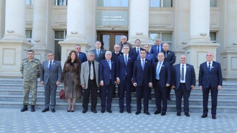 Yevlaxda Heydər Əliyevlə bağlı tədbir keçirildi - FOTOLAR