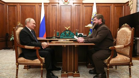 Putin Kadırovla görüşdü