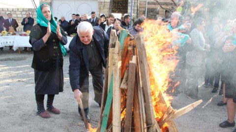 Xoyluda çərşənbə Şəhid ailələri ilə birgə qeyd edilib