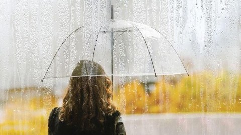 Günün havası - Yağış, duman, 20 dərəcə isti...