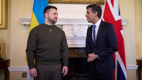 Zelenski və Sunak Ukraynaya yardımı müzakirə etdilər