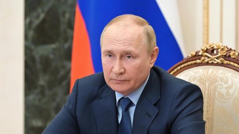 Putin Krıma getdi