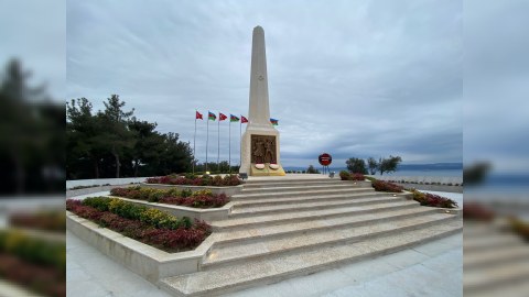 Çanaqqalada Azərbaycan şəhidləri abidəsi ucaldılıb - FOTOLAR