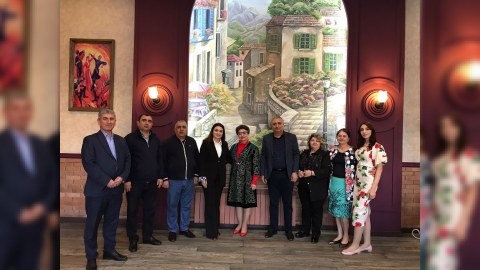 Qazaxıstanda diaspor fəalları və tələbələrlə görüş keçirilib