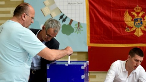 Dünən prezident seçilmədi, ikinci tur olacaq