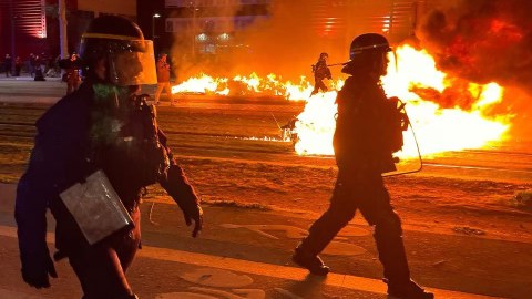 Pensiya islahatına etiraz edən 855 nəfər TUTULDU