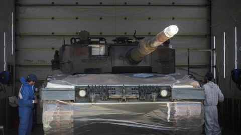 Ukraynaya daha 6 ədəd tank göndərilir