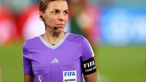 İsveç - Azərbaycan oyununu qadın referi idarə edəcək