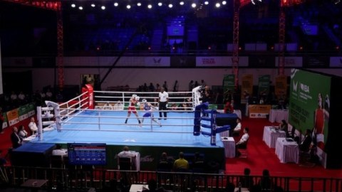 Kişi idmançılar özlərini qadın kimi təqdim etdilər