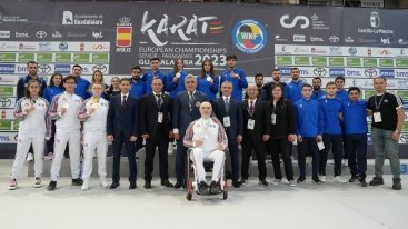 Karateçilərimiz Avropada 8 medal qazandı 