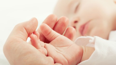 102 uşağın bioloji atası məhkəməyə verildi