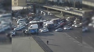 Bakıda 170-dən çox avtobus TIXACDA qalıb