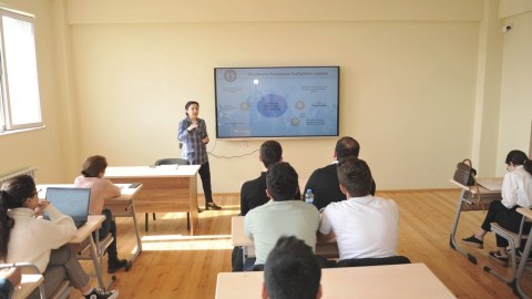 Hesablama Palatası BMU tələbələri üçün təlim keçirir - FOTOLAR