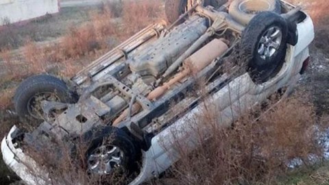 Bakıda avtomobil aşıb - Ölən var