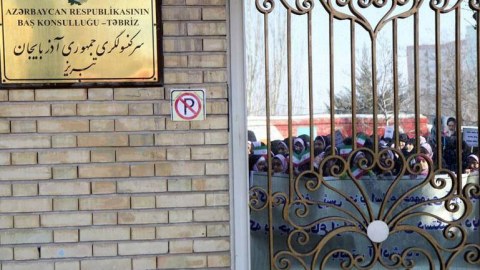İrandakı konsulluğumuza qarşı TƏXRİBAT
