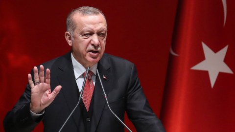 Ərdoğan ABŞ səfiri ilə görüşdən imtina etdi