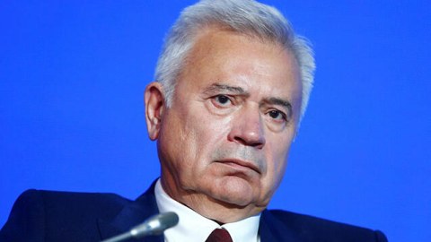 Vahid Ələkbərovun sərvəti artıb - 3 milyard dollar