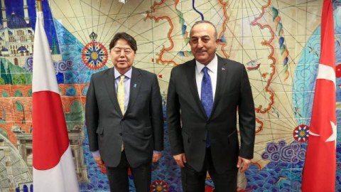 Çavuşoğlu yaponiyalı həmkarı ilə görüşdü