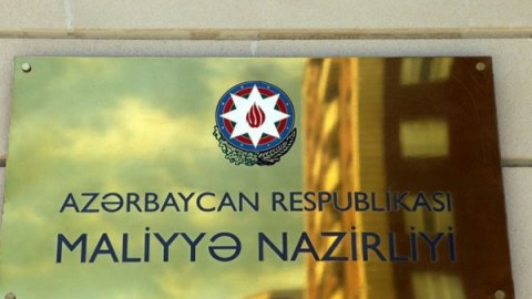 Maliyyə Nazirliyindən QHT-lərə xəbərdarlıq 