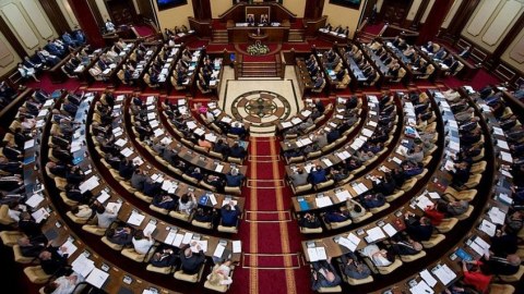 Qazaxıstanda separatizm təhlükəsi - Deputatlar hərəkətə keçdi