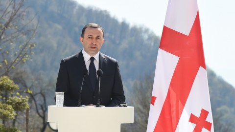 Biz yaxşı mənada bir-birimizdən asılıyıq - Qaribaşvili