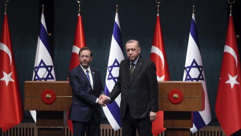Ərdoğan İsrail prezidenti ilə danışıqlar apardı