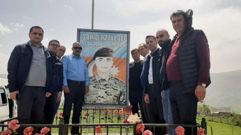 Qarabağı, Təbrizi kəndinə gətirən ŞƏHİD