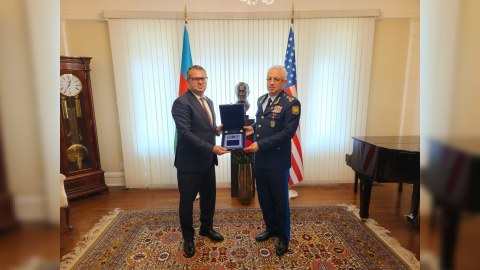 Komandan ABŞ-dakı səfirliyimizi ziyarət edib - FOTO