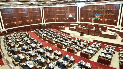 Milli Məclisin növbəti iclası keçirilir