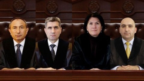 Keçmiş hakimlər vəkil oldular - FOTO