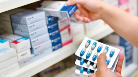 Hökumət dərmanlarla bağlı yeni sənəd hazırlayır